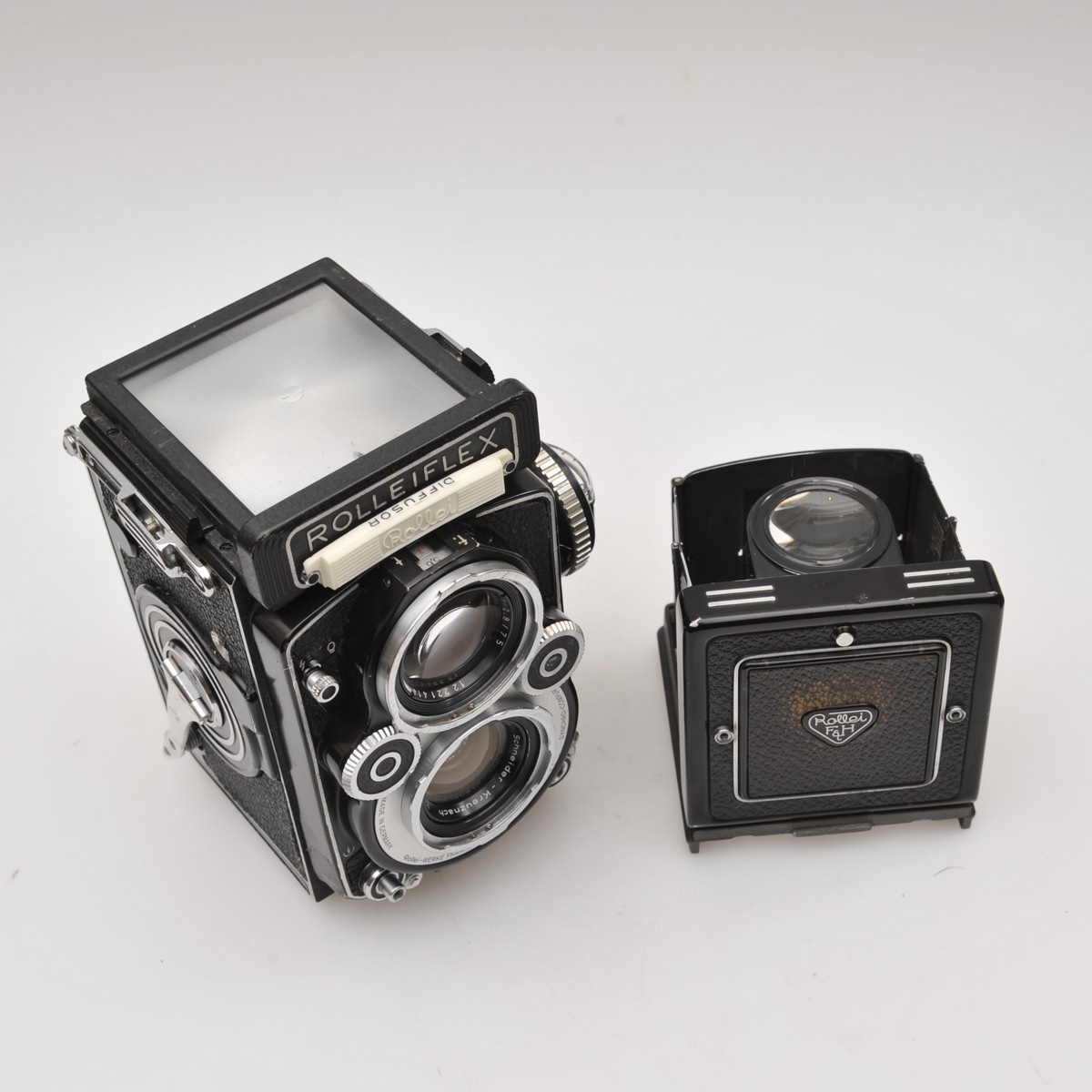 Rolleiflex 3.5F with Xenotar 3.5/75mm white face - Collectcamera